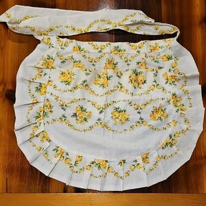 Elegant Vintage Cabbage Rose Half Apron